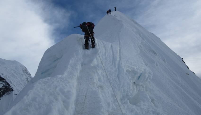 Island Peak 6189m